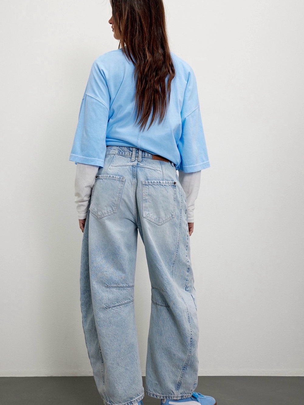 We The Free Good Luck Mid Rise Barrel Jeans - Picture 2 of 5